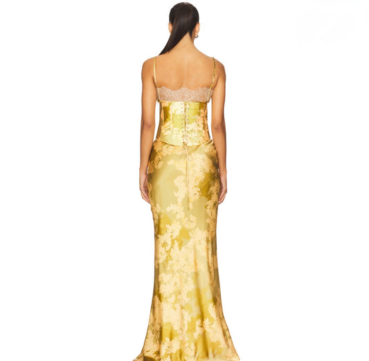 Cleodora Maxi In El Cerezo